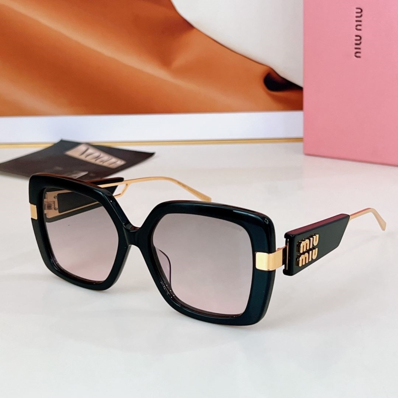 MIU MIU